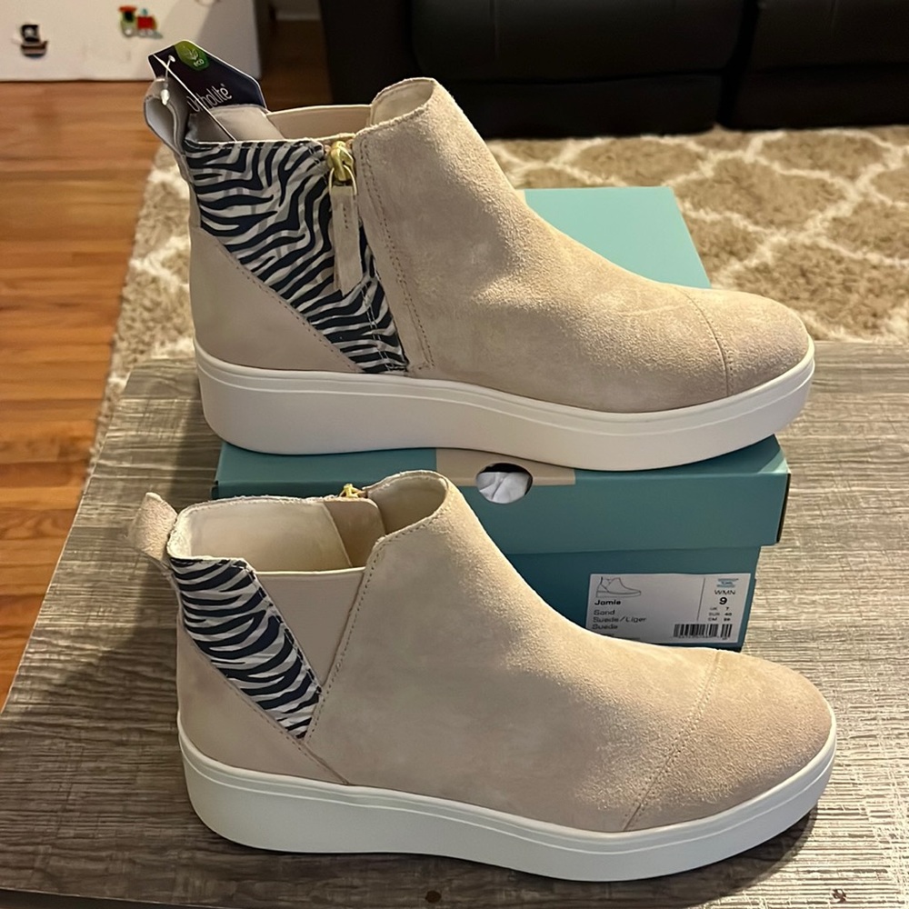 Toms Jamie boot- suede